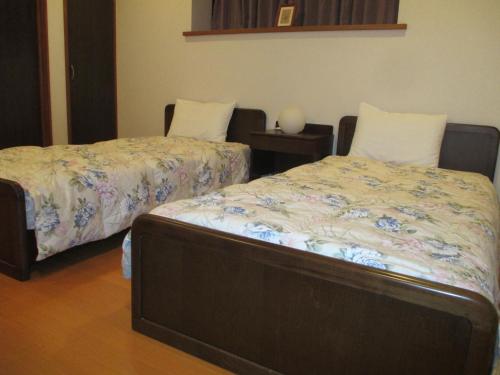 1 twin bed