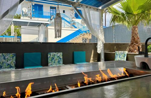 ELPIDA Suites - Mandra, Greece in Mandra