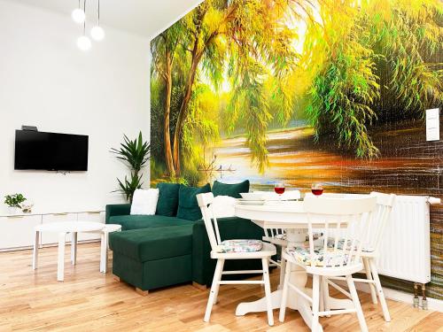 Premium & Quiet Apartment next to Main Square, Краков