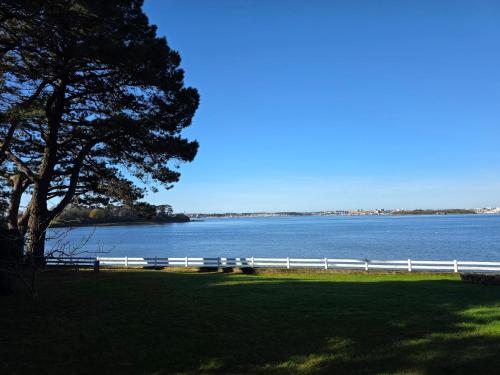 Ker Ty Mor - Waterfront Family House gîte à louer Kerchicane