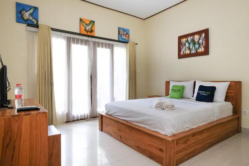 Lilis Cempaka Mas Guesthouse – Cepaka