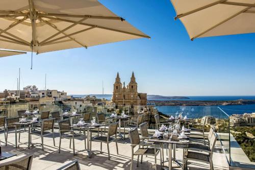 Restoran, Maritim Antonine Hotel & Spa in Mellieha