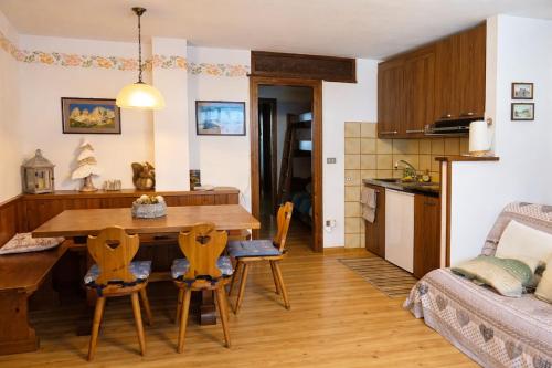 Casa a Penia-Alba a 2 minuti da impianti funivia