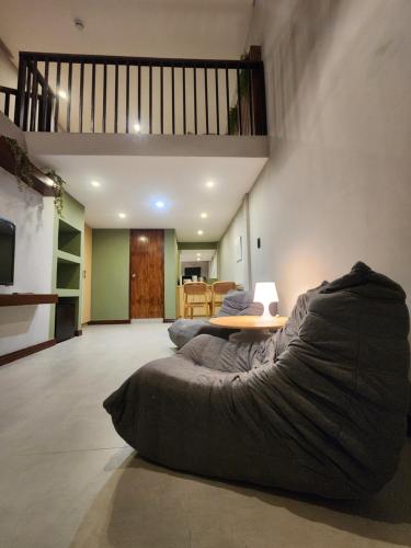 Greenway Studio - Biophilic Stay Near Picnic Grove Tagaytay 5
