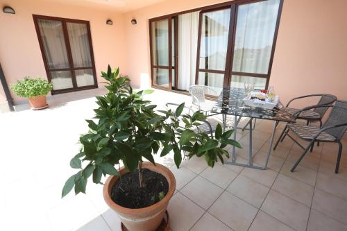 Erkély/terasz, Apartment Larin in Trnje