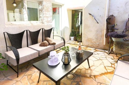 La Parenthese en Provence in Vallabregues