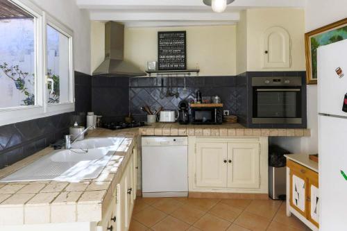 La Parenthese en Provence in Vallabregues