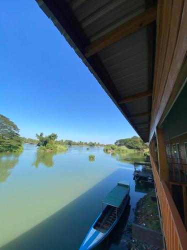 陽台/露台, Don Det SODA RiverSide Guesthouse in 芒孔