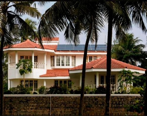 The Beach Villa by Sunny Smiles in Suratakal