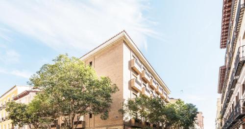 L&H La Latina - image 5