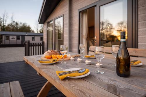 Olive Lodge Benllech in Brynteg