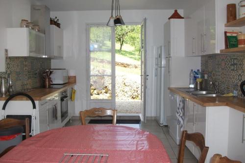 Iekārtas, Gîte Les Noyers (Gite Les Noyers) in Meisaka