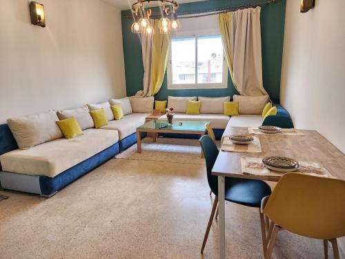 Bel appartement 5 min de Stade Prince Moulay Abdellah in 特馬拉
