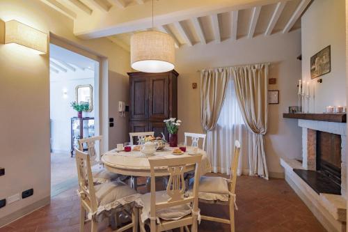 Létesítmények, Villa Ginestra in Adatti