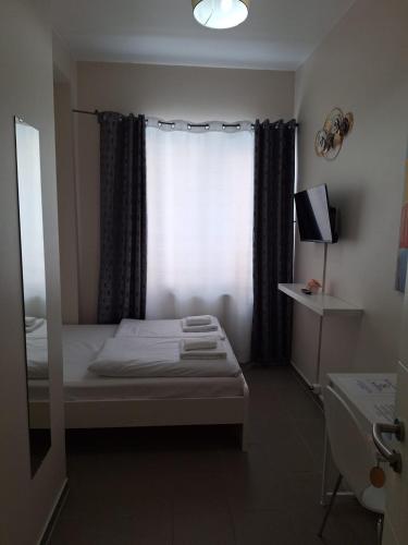 Elifim in Berlin, Deutschland