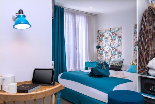 room detail thumbnail 0