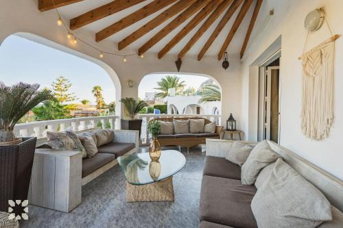 Villa Puerto Blanco by Abahana Villas - image 4