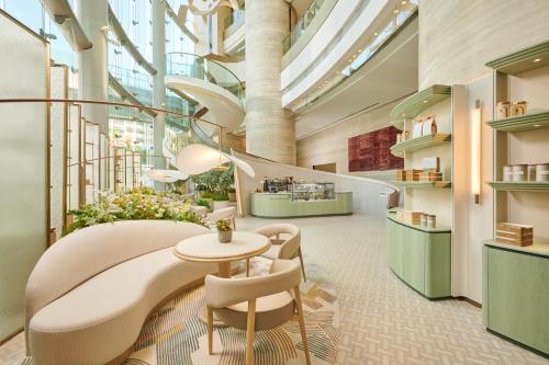 Restoran, The Royal Garden Kowloon East in Tseung Kwan O