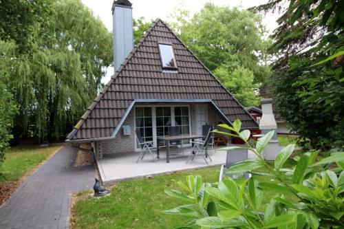 SV2 Eversand 7 in Dorum Neufeld, Deutschland
