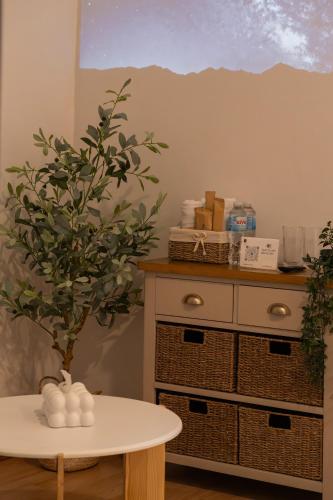 Dehom 2 - Homestay Van Phuc City in Thủ Đức