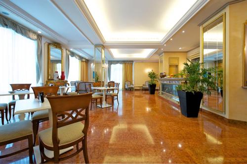 Mercure Parma Stendhal