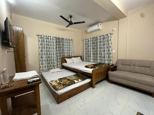 Sri Mayapur Chandrodaya Guest House and Event Holder in Mayapur