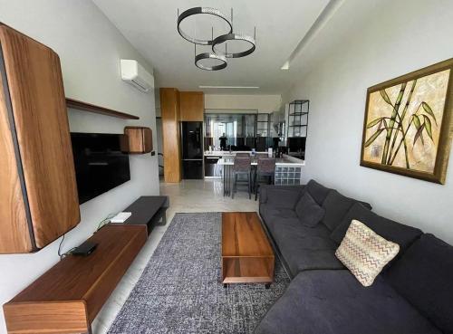 Lux apts in luxurious complex, 50m to the sea – khách sạn tại Kargicak