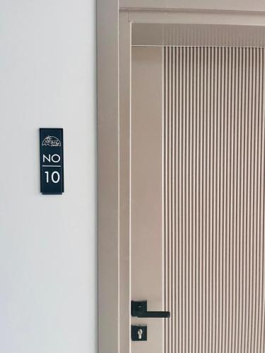 Iekārtas, Arsuz Suit in Gökmeydan