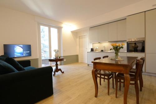 LA FORESTERIA Case a Varese - Varese