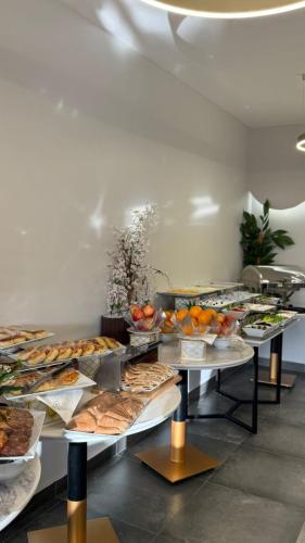 Violet Hotel - فندق فيوليت الفندقية in Yanbu