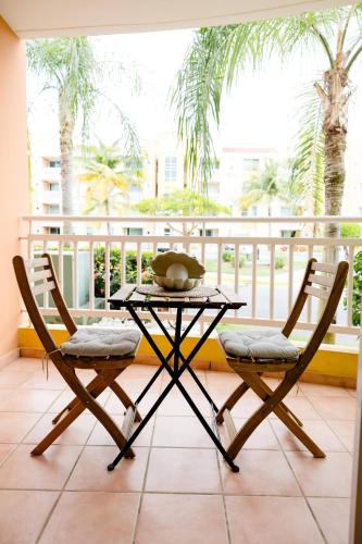 Beach condo with 3 bedrooms and ocean views in 洛伊薩