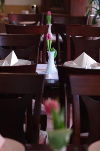 Ambrózia Szálláshely és Étterem - image 4