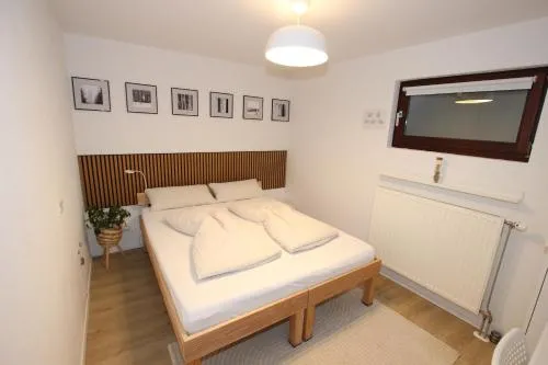 Gemütliches Schwarzwald-Apartment im ruhigen Untergeschoss eines Hauses in Denzlingen, Deutschland