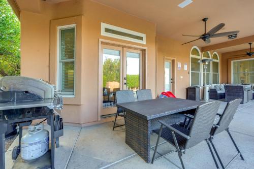 Pool Table, Putting Green: Luxury Oasis in Mesa in Salt River Reservation