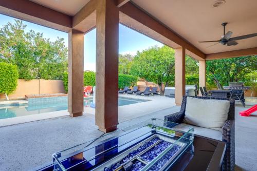 Pool Table, Putting Green: Luxury Oasis in Mesa in Salt River Reservation