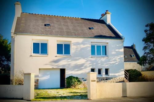 Ti Penn ar Vali-Maison bretonne calme avec jardin gîte à louer Plouider