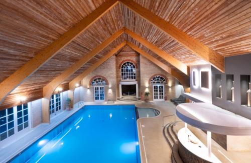 Swimming pool, Park Farm Hotel in Norwich