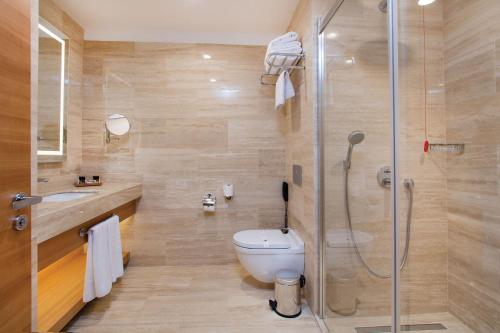 Mia City Hotel - image 4