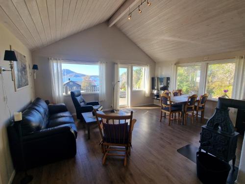 Færøya 49 in Floro
