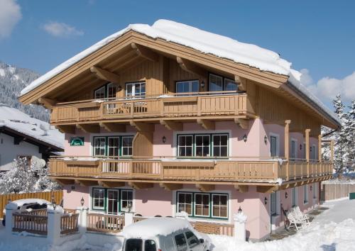  Appartementhaus Kurz, Pension in Westendorf