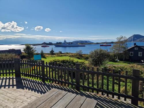 Færøya 49 in Floro