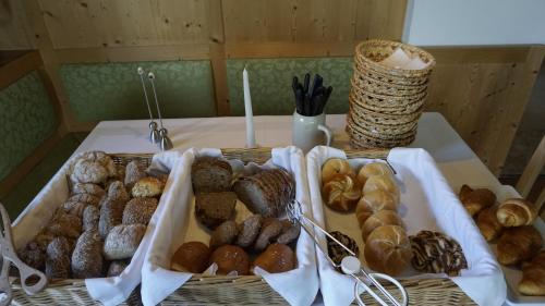 Hotel & Residence Rebhof – Tirol Village, MS