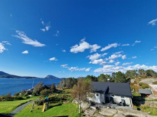 Færøya 49 in Floro
