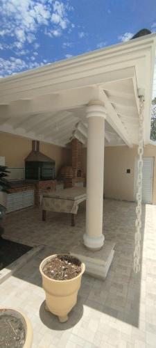 Linda casa no Guaruja in Praia de Pernambuco