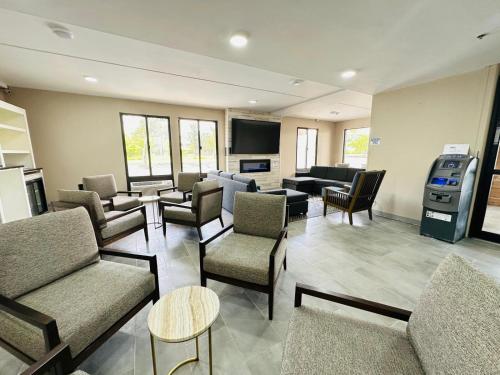 大堂, Townhouse Near Hall Of Fame Canton I 77 in 坎頓 (OH)