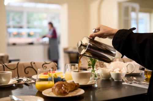 Ресторан, Plockton Inn, by Highland Coast Hotels in Плоктон