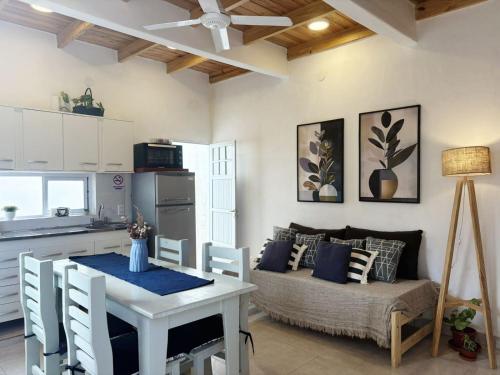 Dpto Centrico 2 Hab con Split Frío Calor cada Habitación