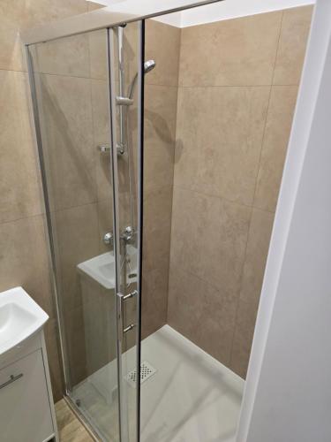 Rent0nline Brwinow Rooms in Brwinow