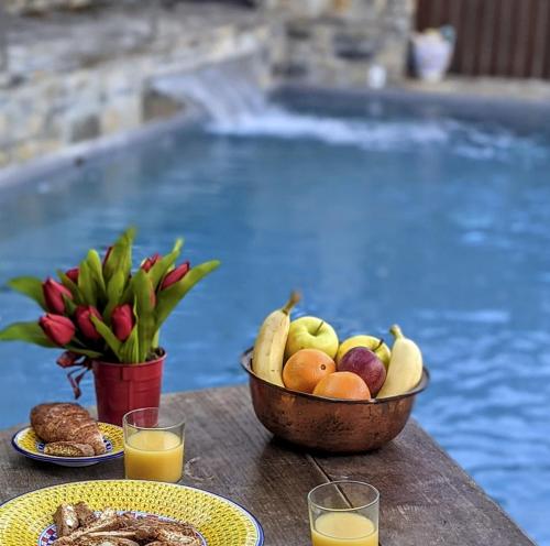 Borgata Tre Molini San Bartolomeo al Mare Apartments in Historical Mill with Pool 5 Min car from Bea - Pairola