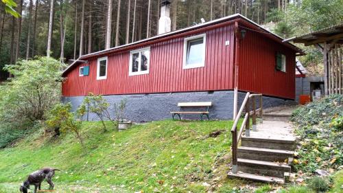 Jagd und Wanderhütte am Querbach in Barigau, Deutschland